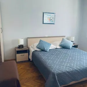 Vera Apartment